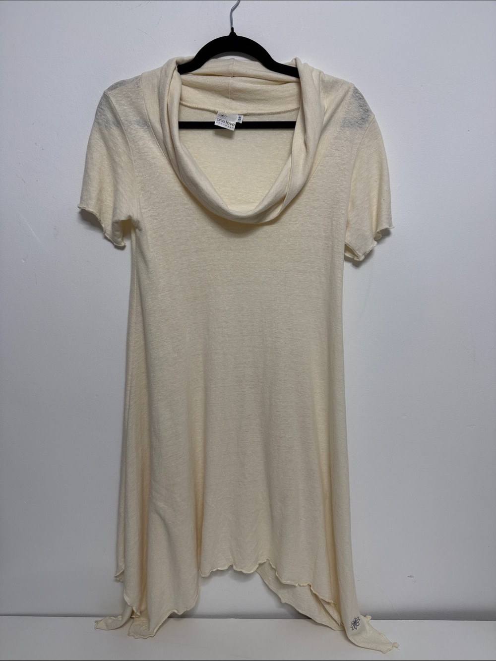 Light Cream Cowl-Neck Short Sleeve Tunic
